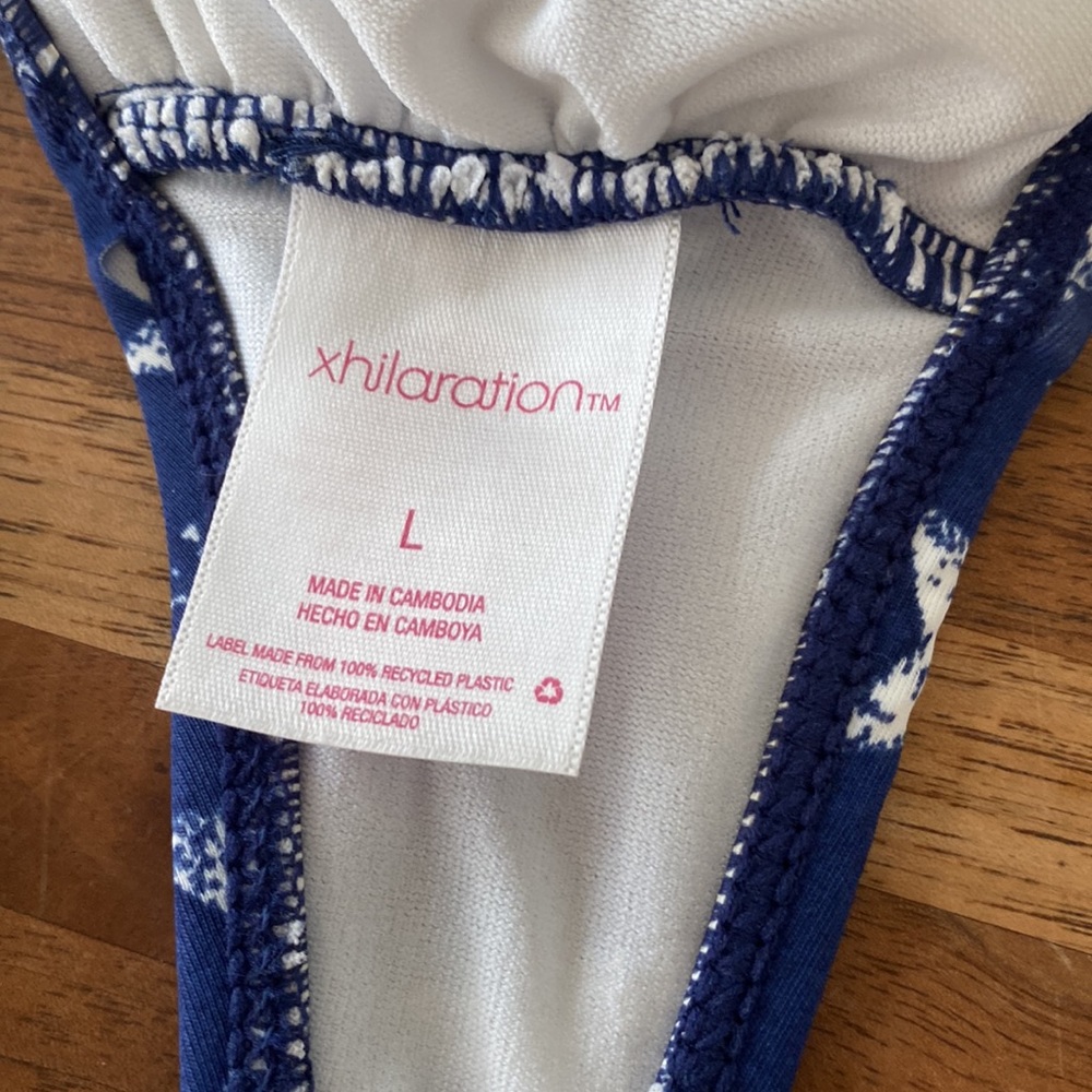 Xliharation Swim Top size Large - Picture 5 of 5